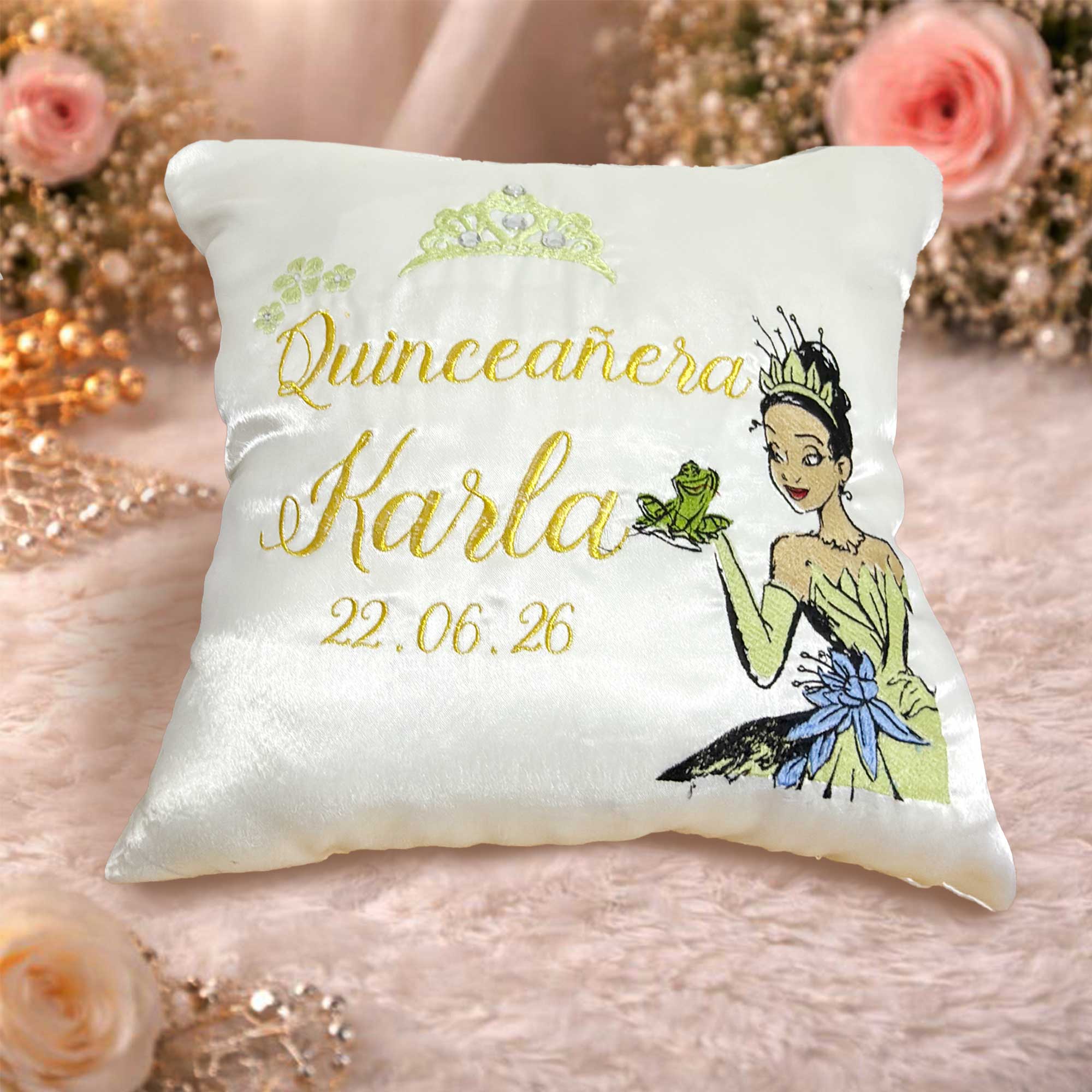 Cojin personalizado para XV AÑOS Corona en piedreria